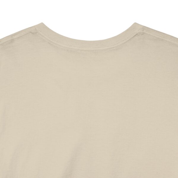 Back Collar Closeup, Sand
